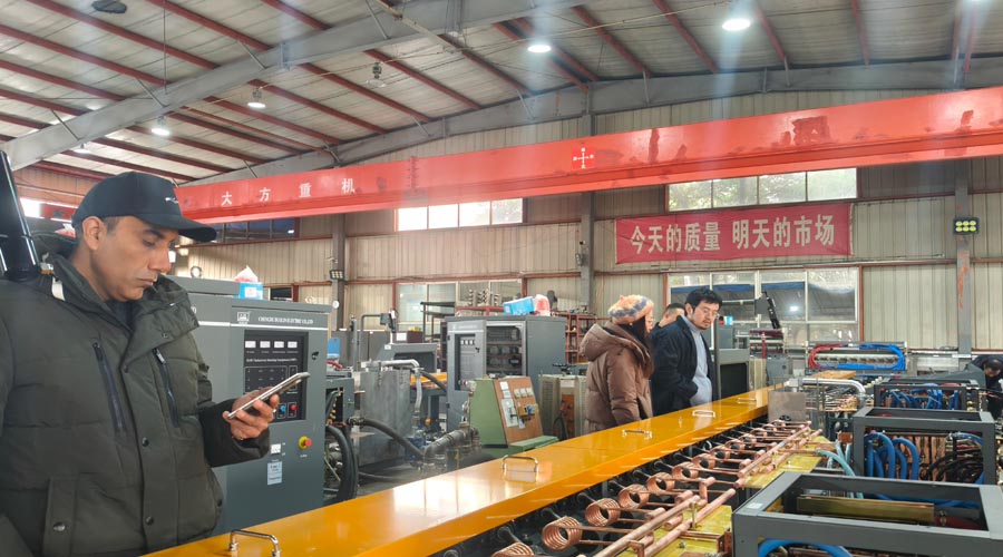 India customer long bar heat treatment factory acceptance.jpg